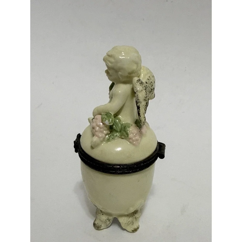 Vintage Midwest of Cannon Falls Cherub Grapes Porcelain Hinged Trinket Box 4